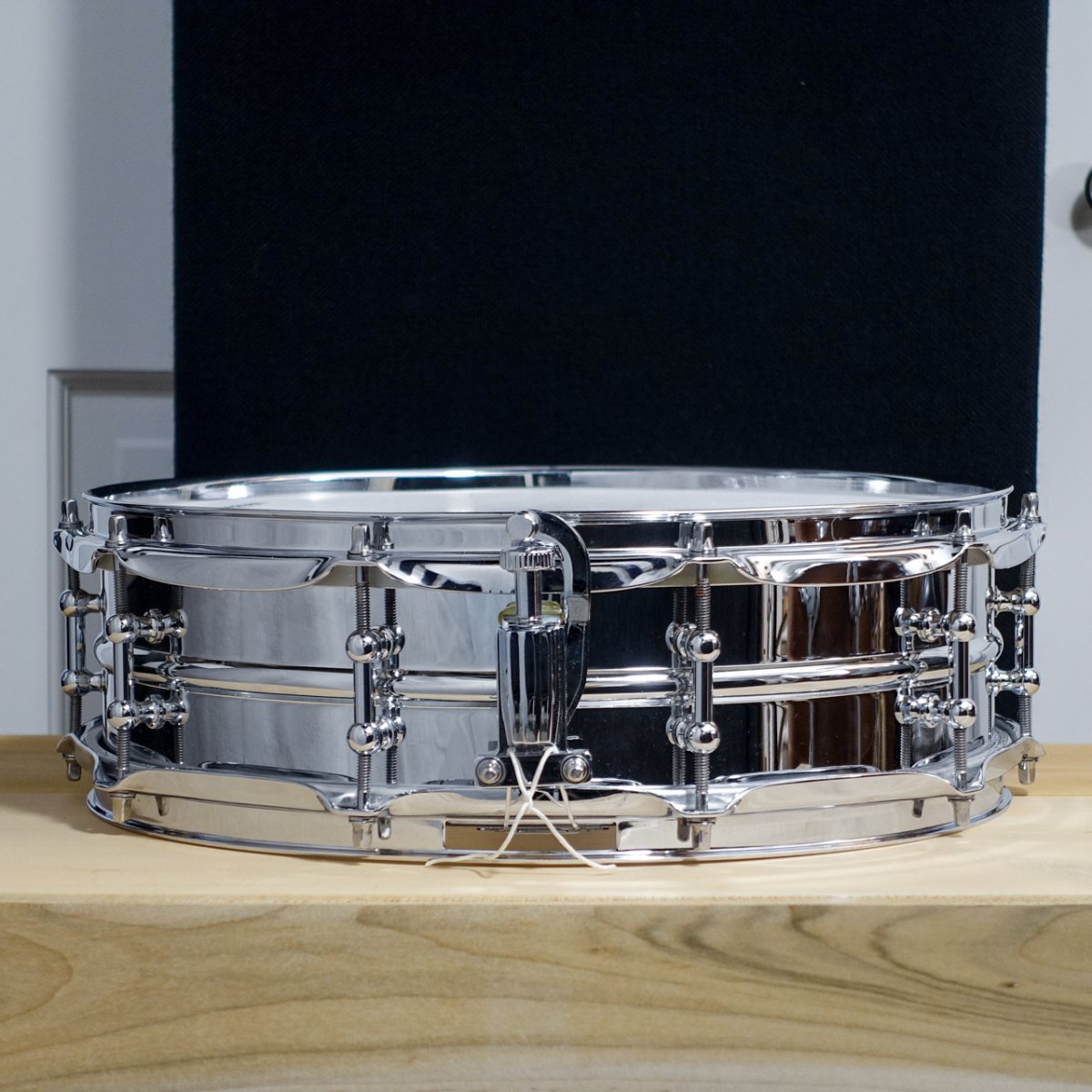 Ludwig Supralite Steel 4" x 14" Snare Drum